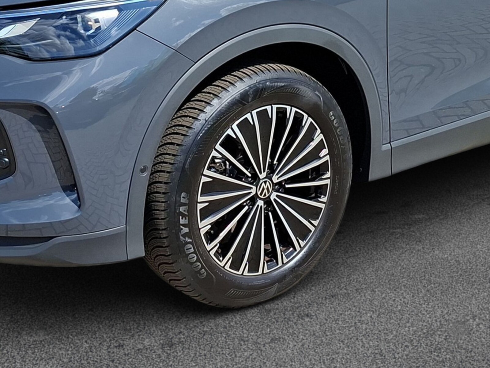 Volkswagen Tiguan – Bild 7