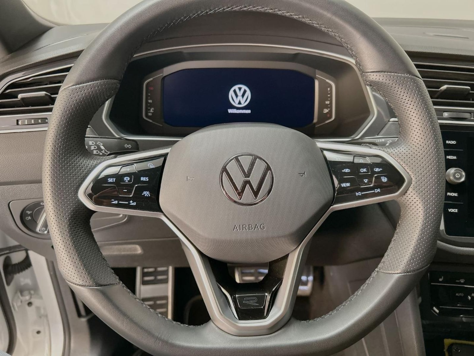 Volkswagen Tiguan Allspace – Bild 9