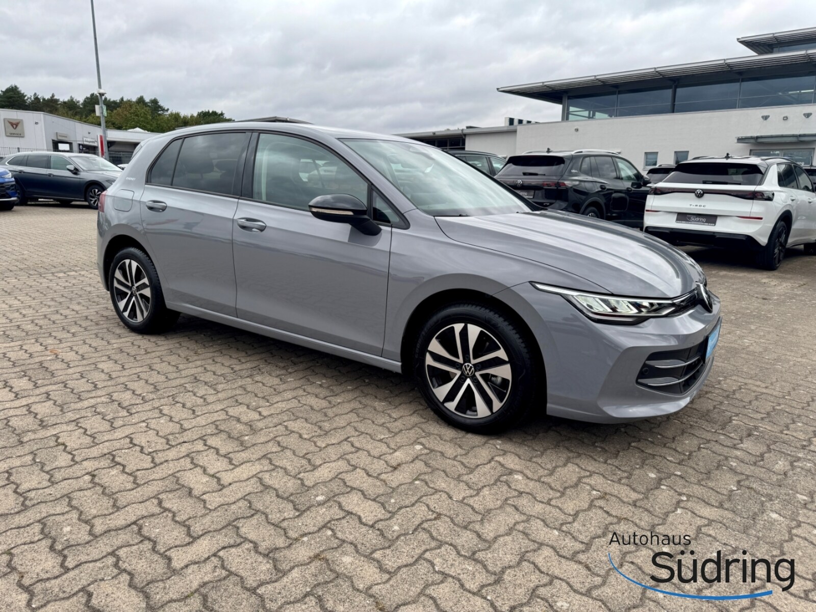 Volkswagen Golf – Bild 2