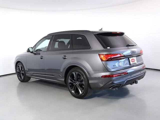 2026 Audi Q7 Premium Plus - Photo 2
