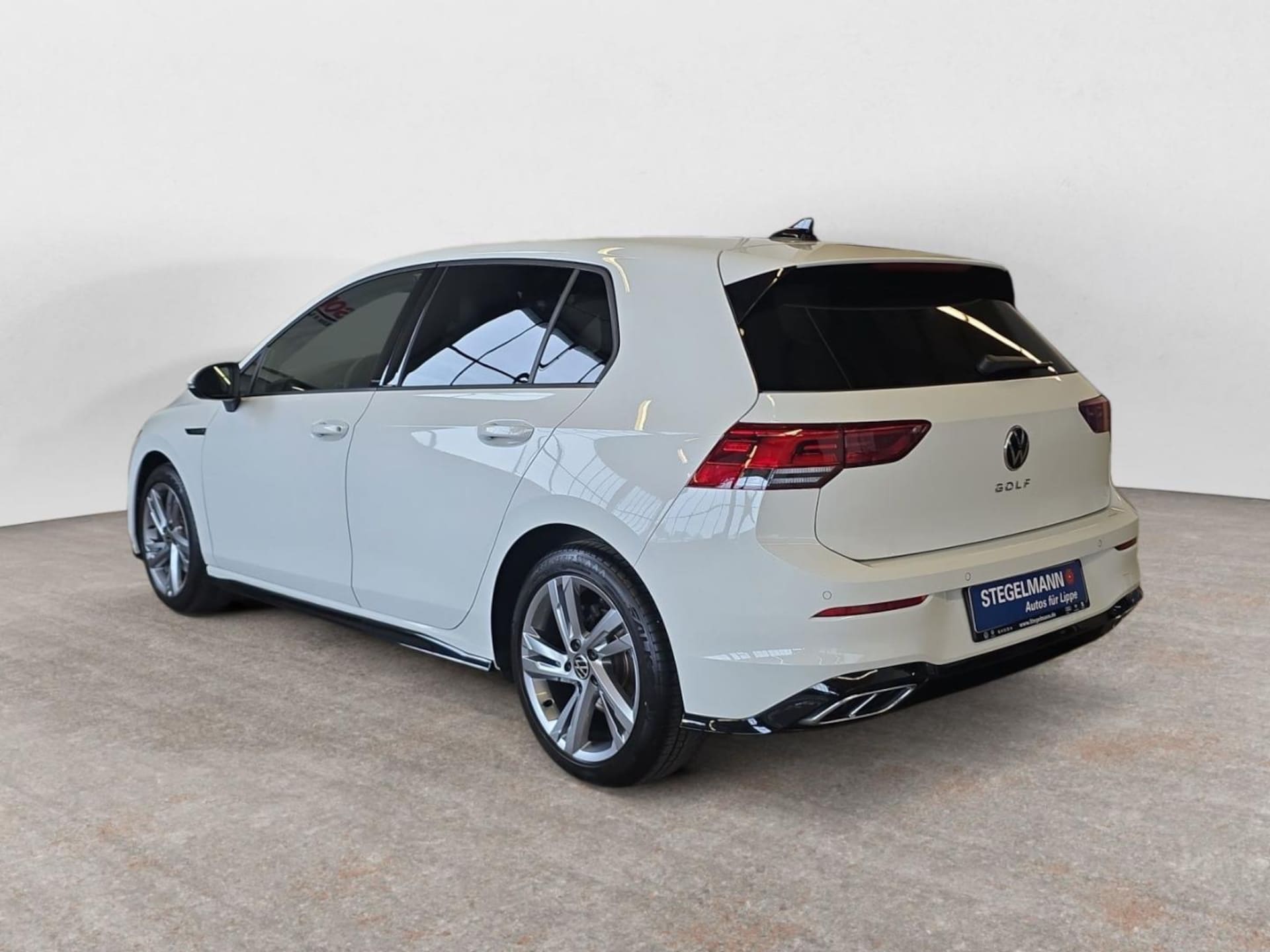 Volkswagen Golf R-Line