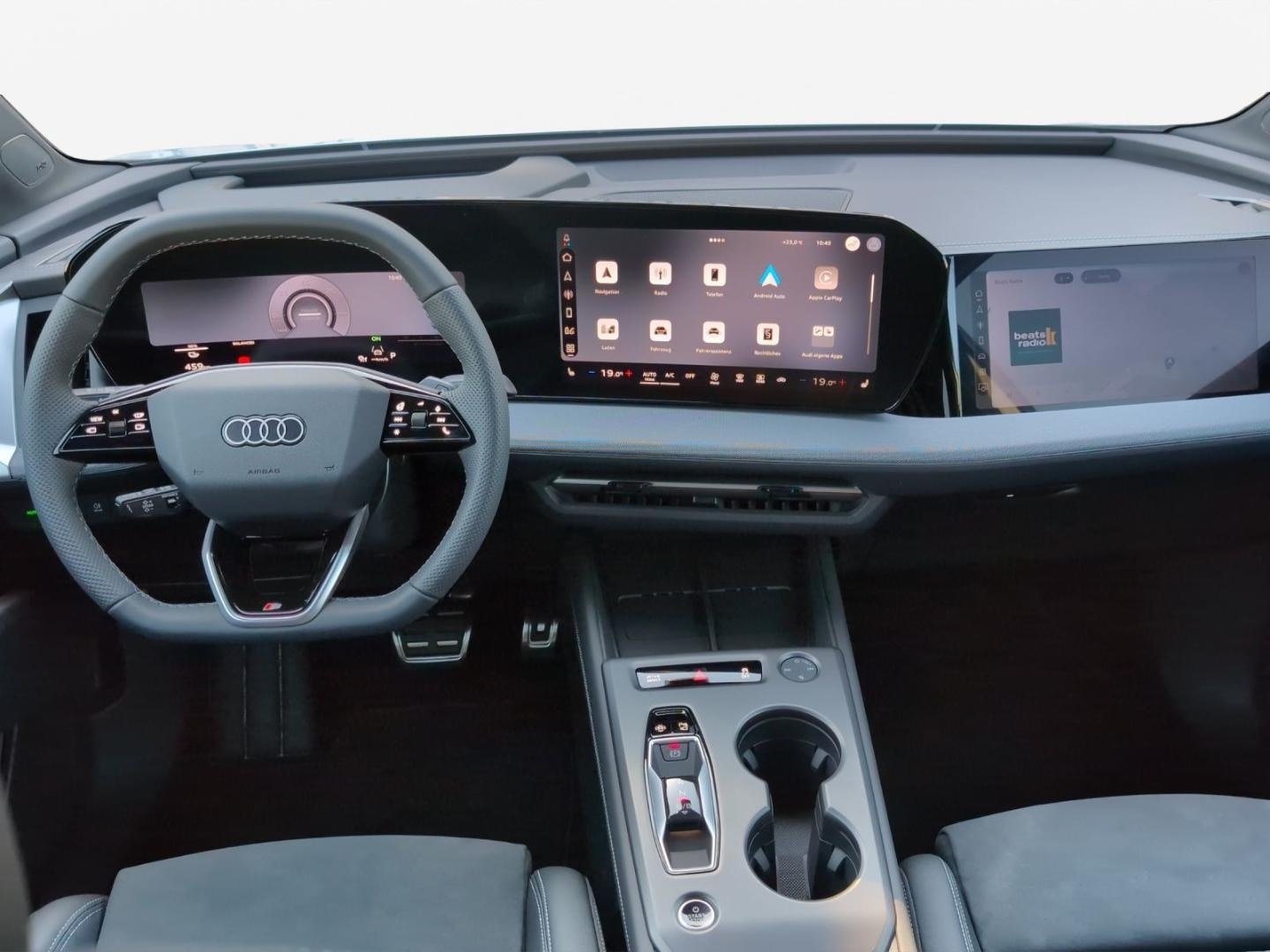 Bild über Audi Q4 Sportback e-tron e-tron quattro 220 kW - für weitere Informationen kontaktieren Sie den Audi Partner