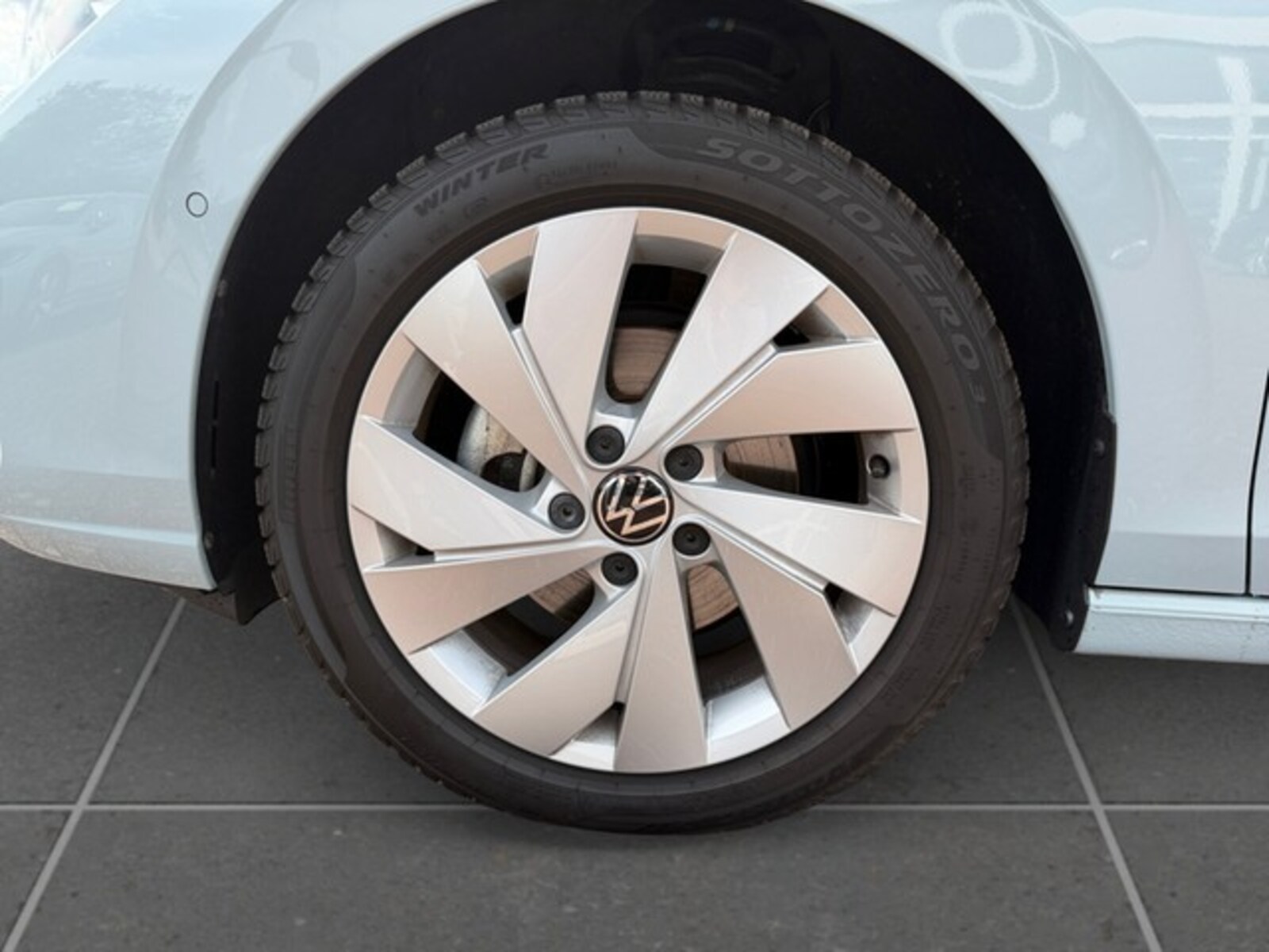 Volkswagen Golf – Bild 9