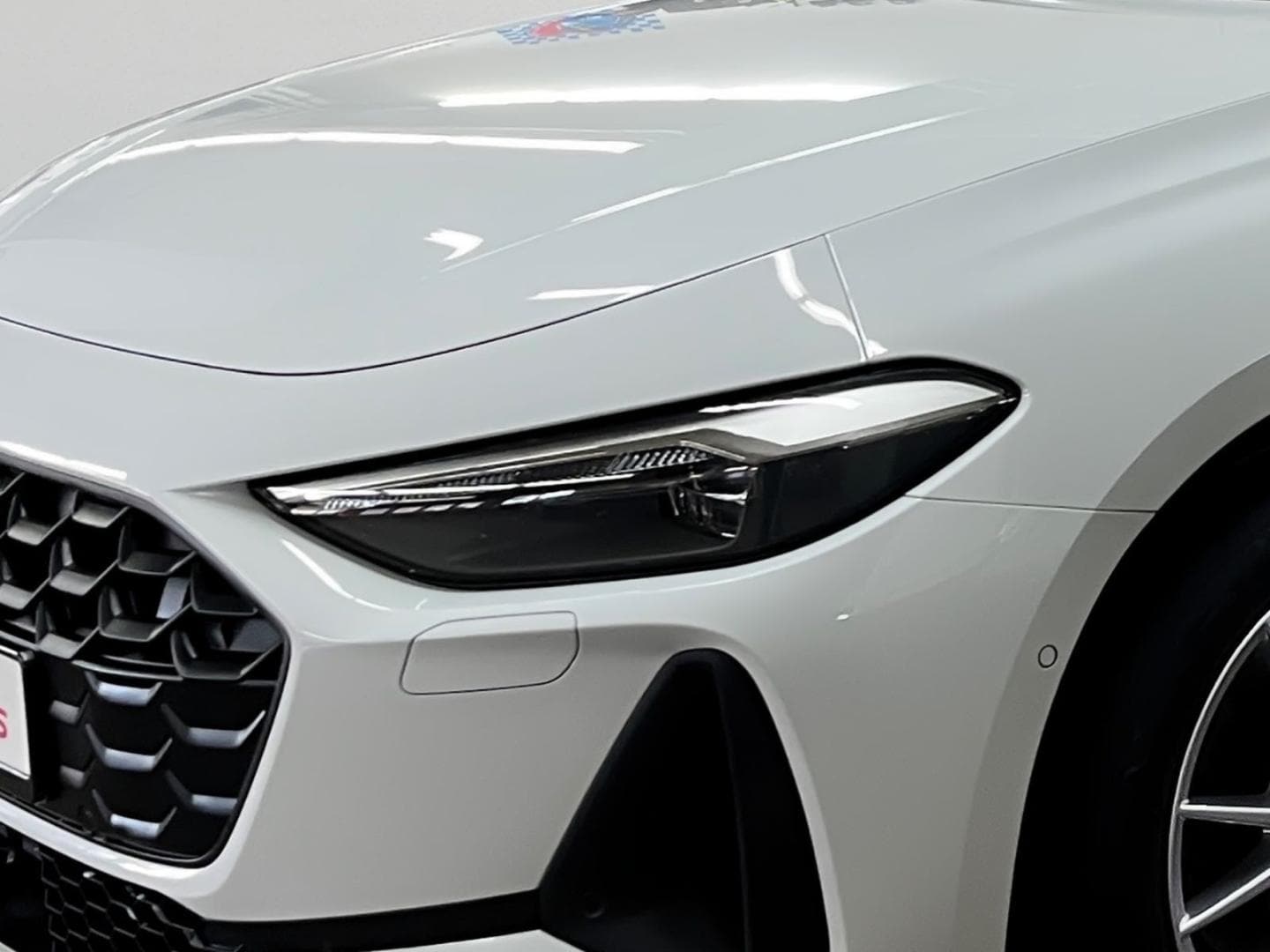 Bild über Audi A5 Avant TFSI S tronic - für weitere Informationen kontaktieren Sie den Audi Partner