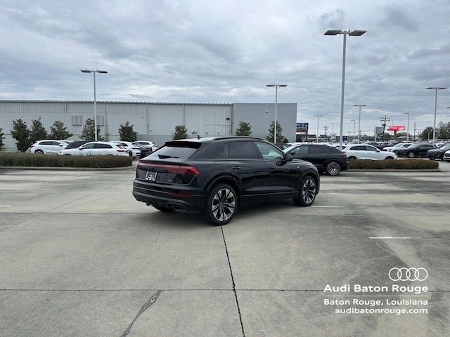 2026 Audi Q8
