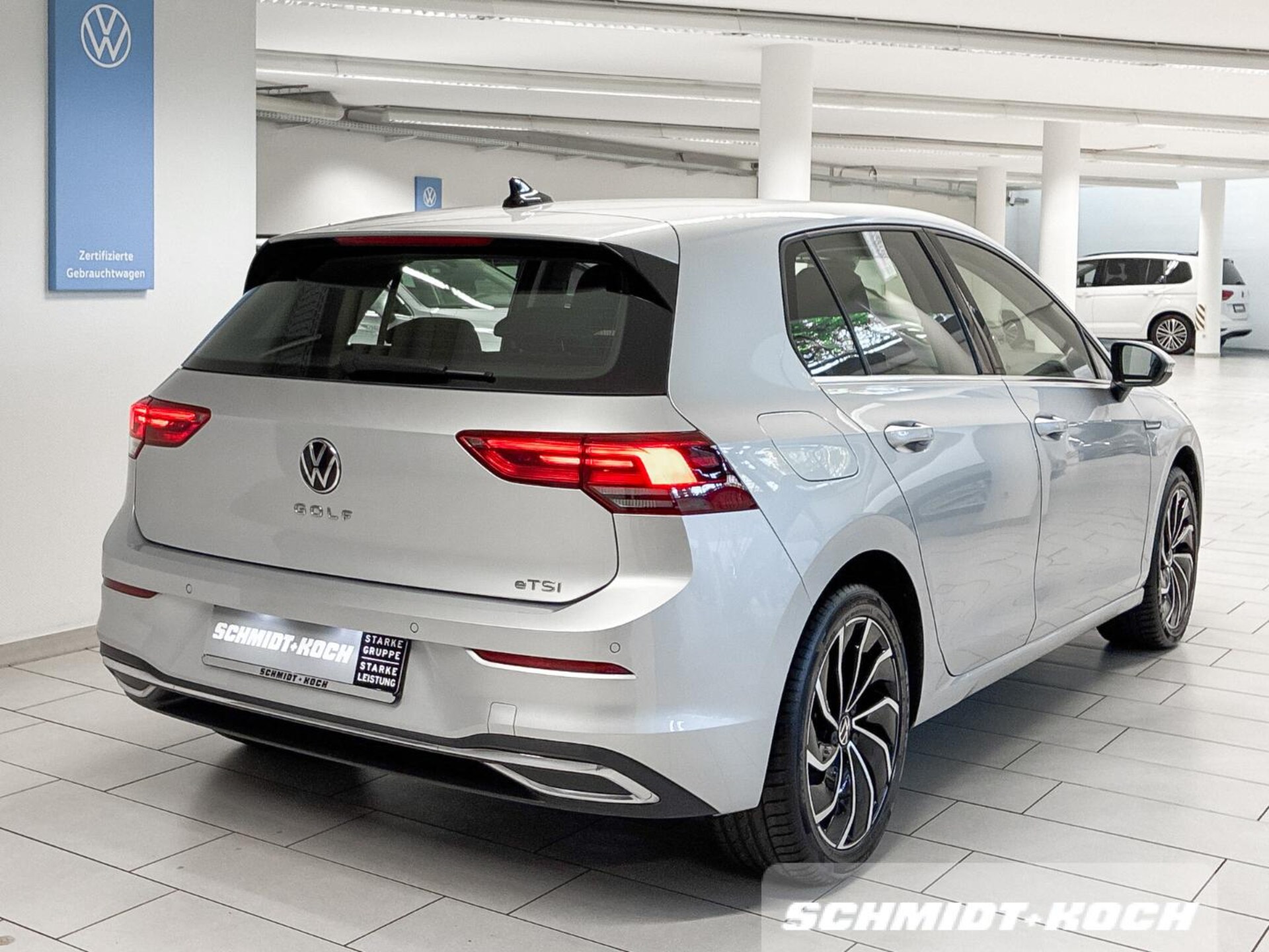 Volkswagen Golf Style