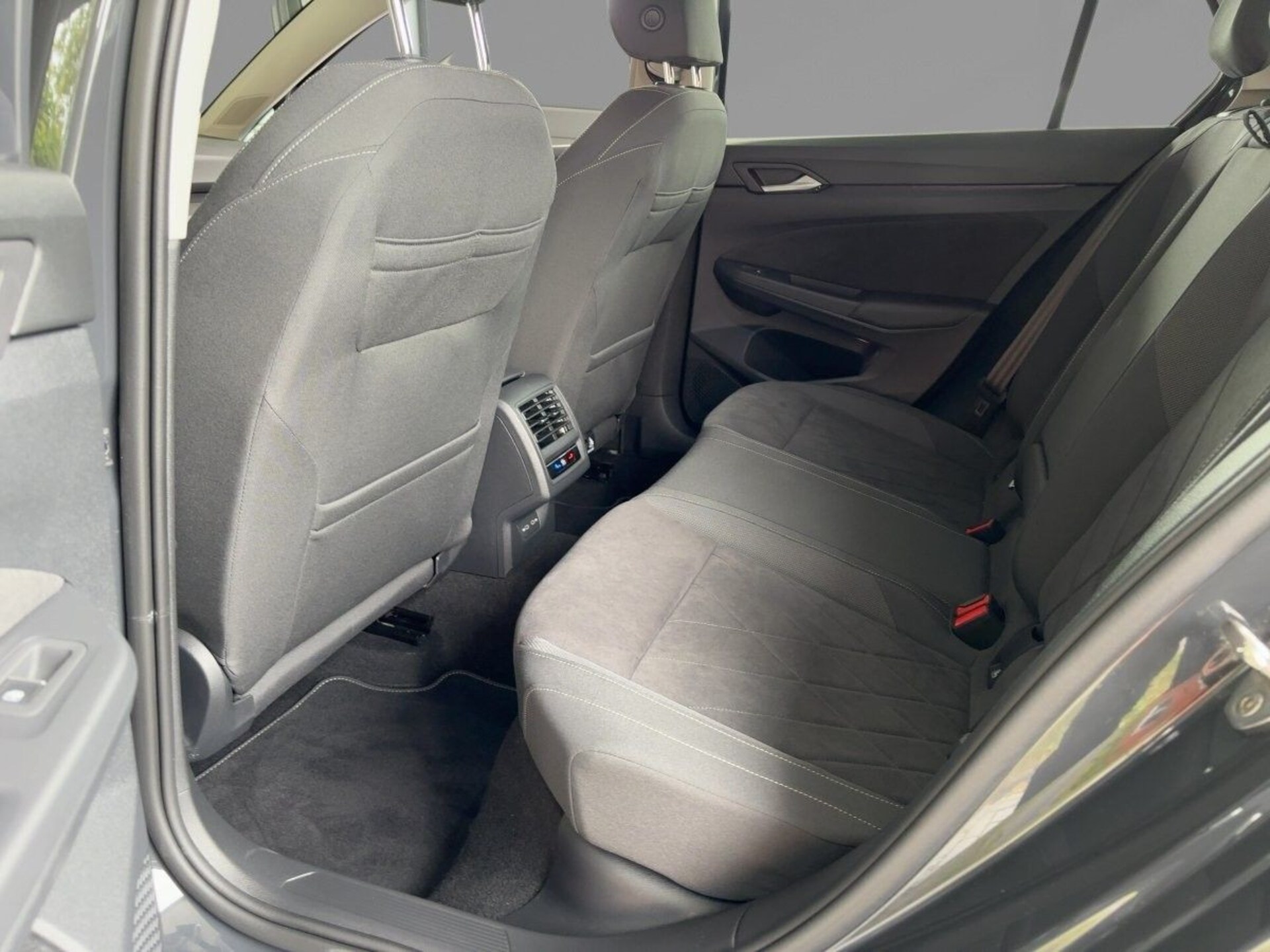 Volkswagen Golf Style