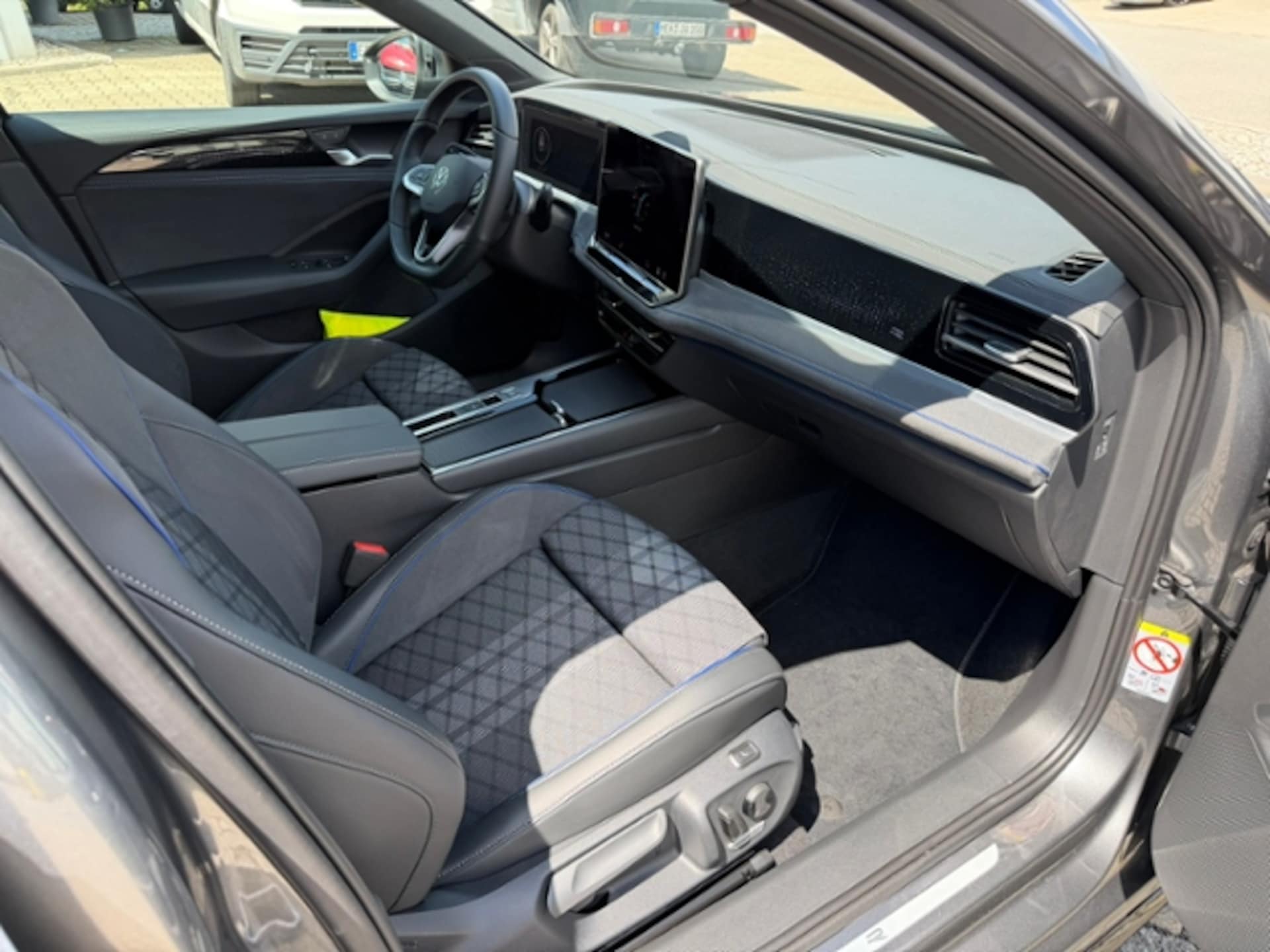 Volkswagen Passat R-Line