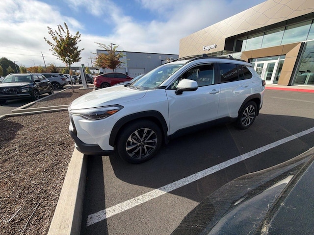 2023 Toyota Corolla Cross XLE
