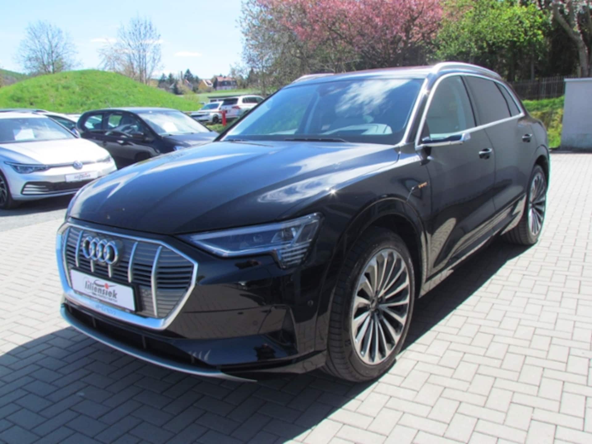 Audi e-tron advanced