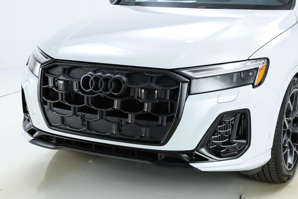 2026 Audi SQ7 Premium Plus - Photo 34