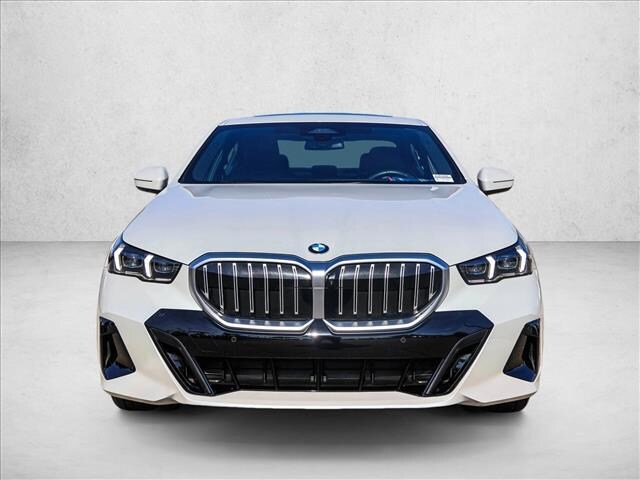 2026 BMW 530i