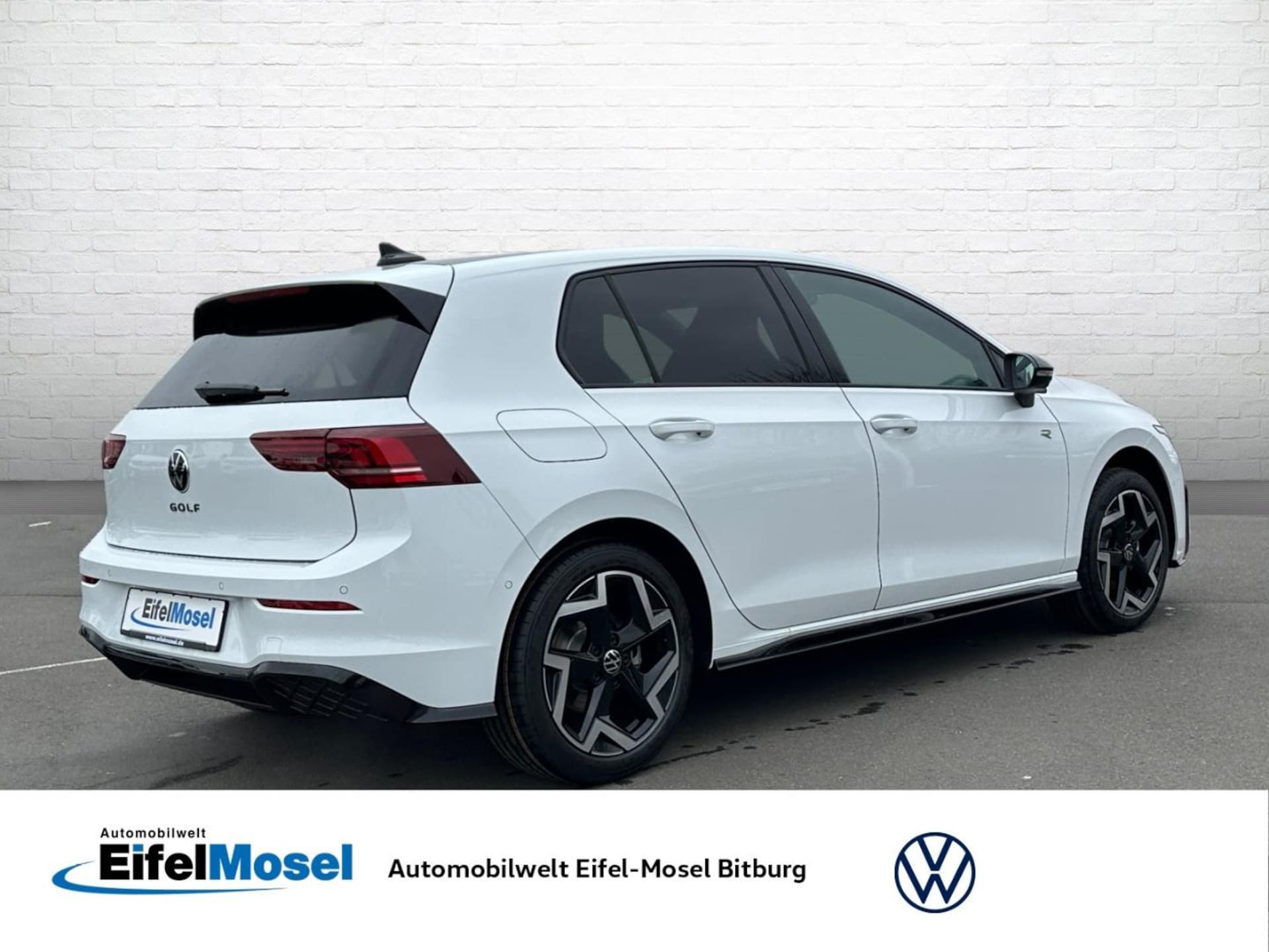 Volkswagen Golf R-Line