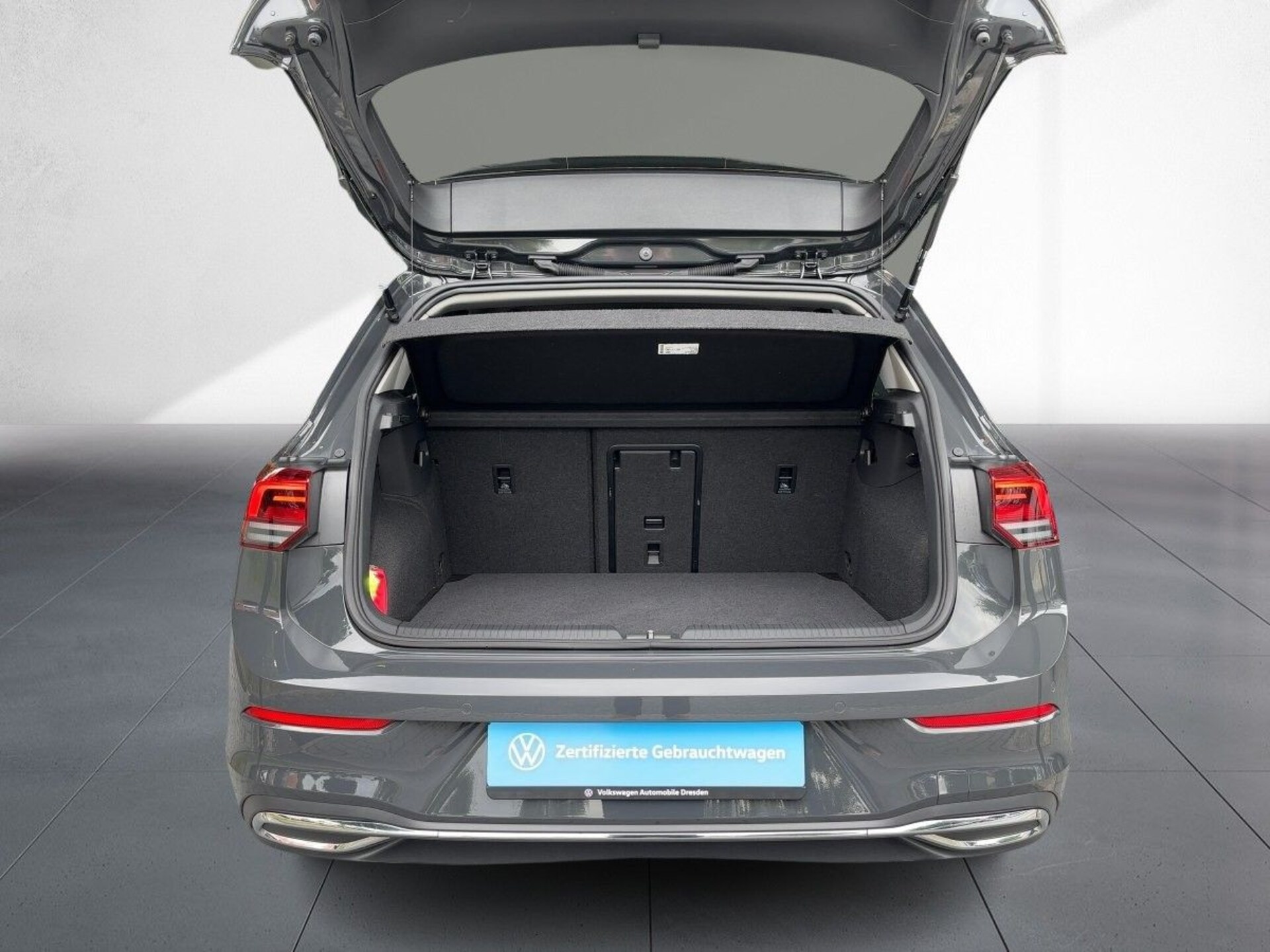 Volkswagen Golf Style
