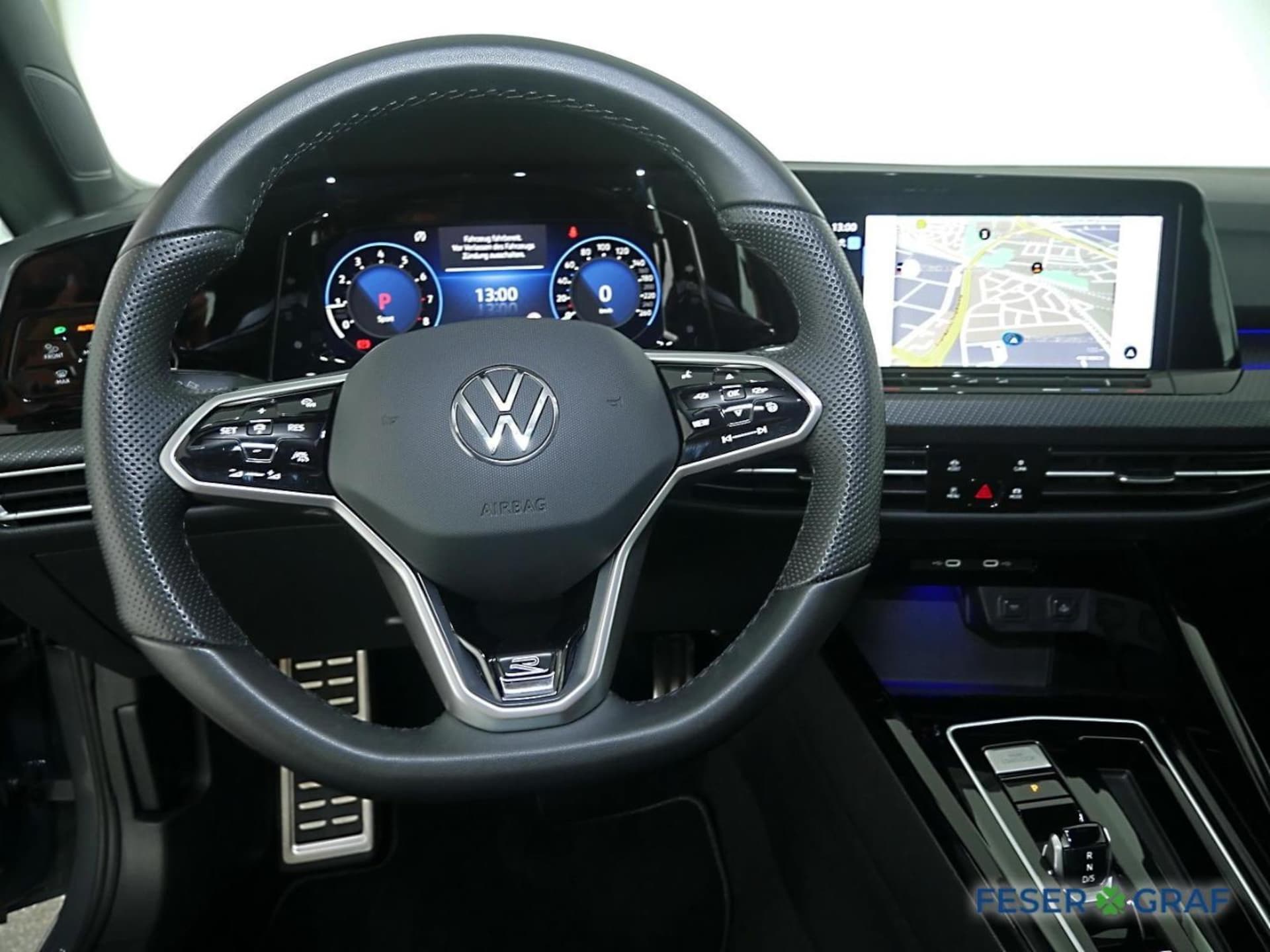 Volkswagen Golf R-Line