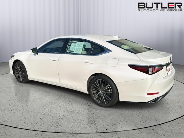 2022 Lexus ES 350
