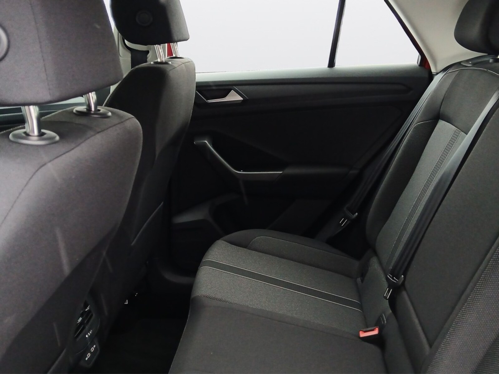 Volkswagen T-Roc – Bild 12
