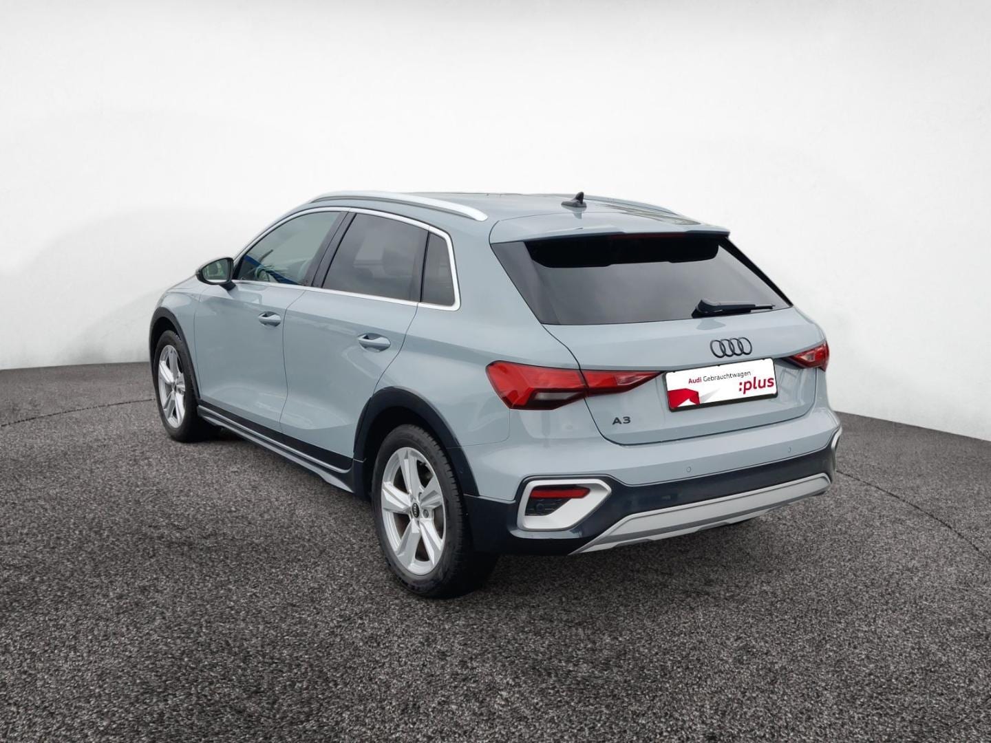 Bild über Audi A3 allstreet 35 TFSI S tronic - für weitere Informationen kontaktieren Sie den Audi Partner