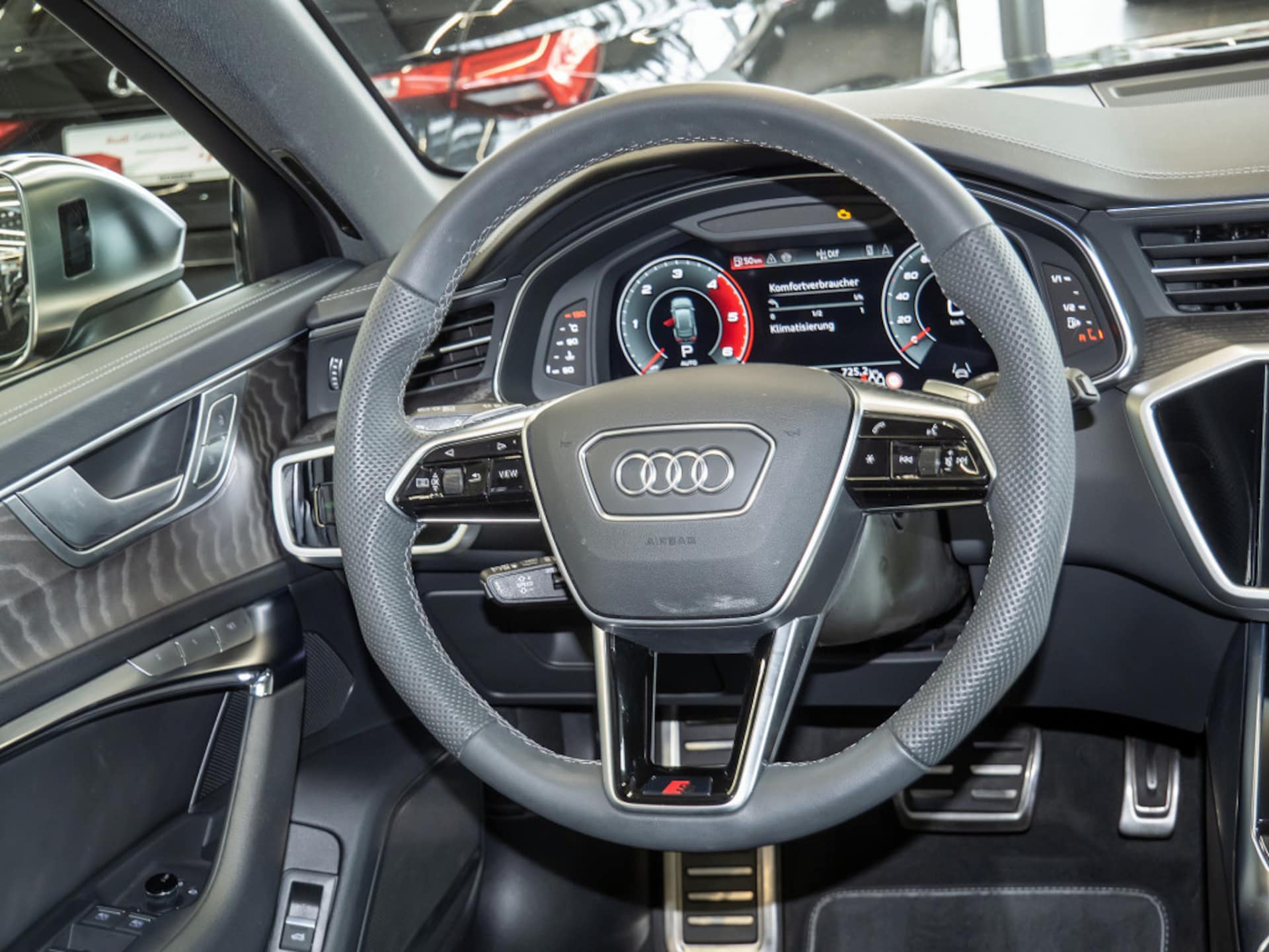 Audi S6 Avant