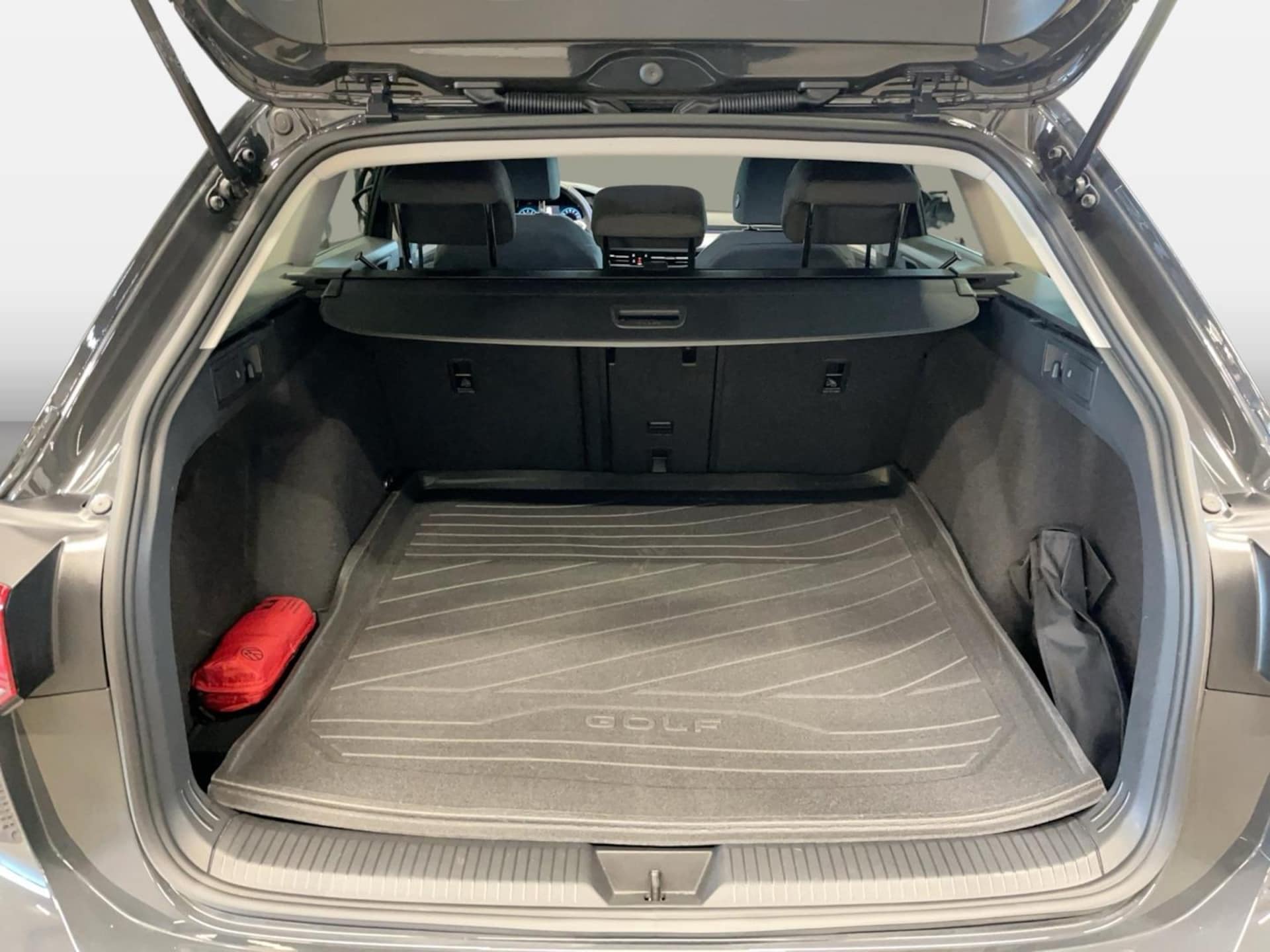 Volkswagen Golf Variant Life