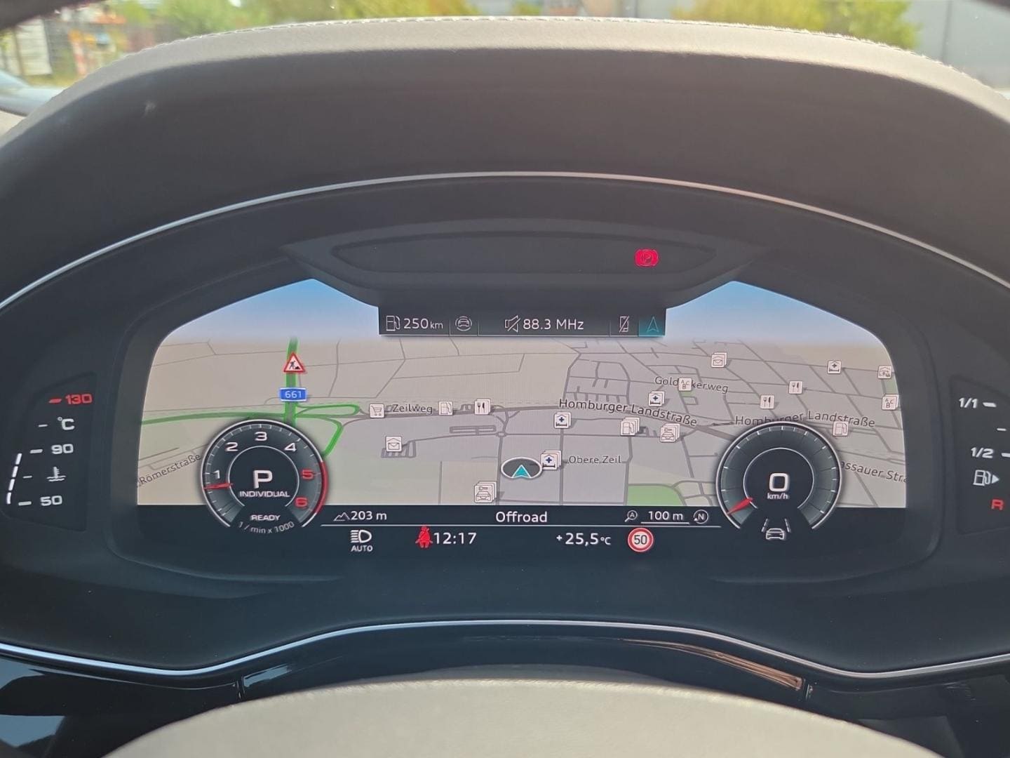 Bild über Audi Q8 SUV 50 TDI quattro tiptronic - für weitere Informationen kontaktieren Sie den Audi Partner