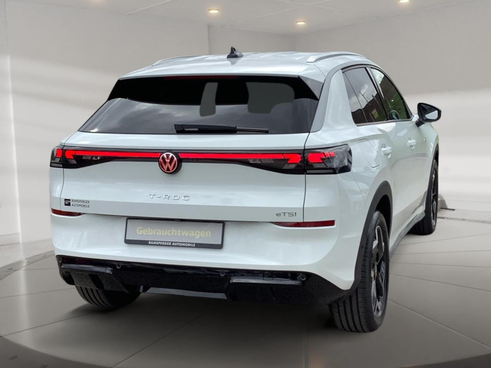 Volkswagen T-Roc R-Line