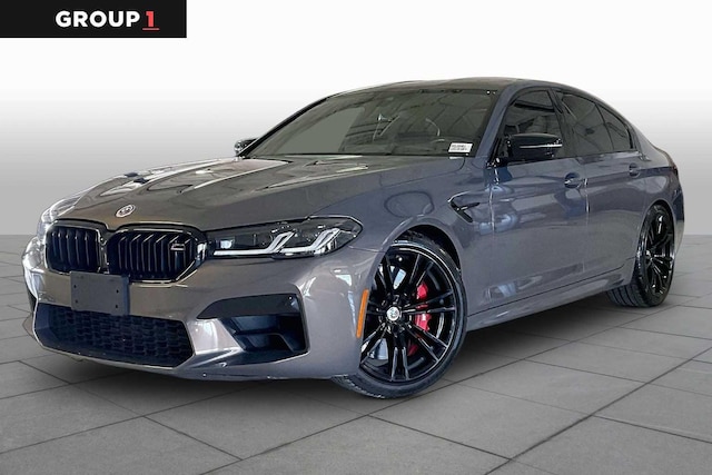 2023 BMW M5