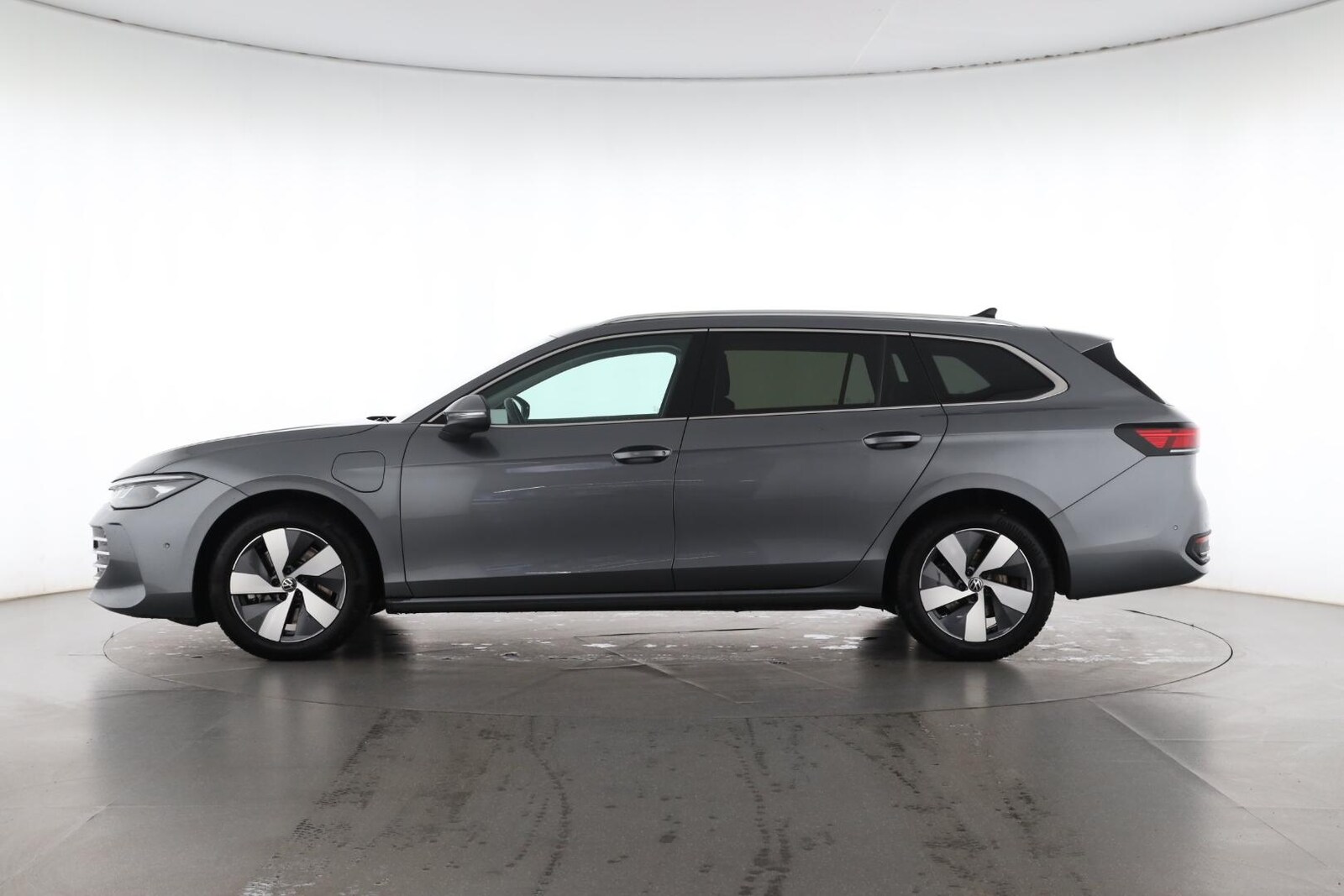 Volkswagen Passat – Bild 3