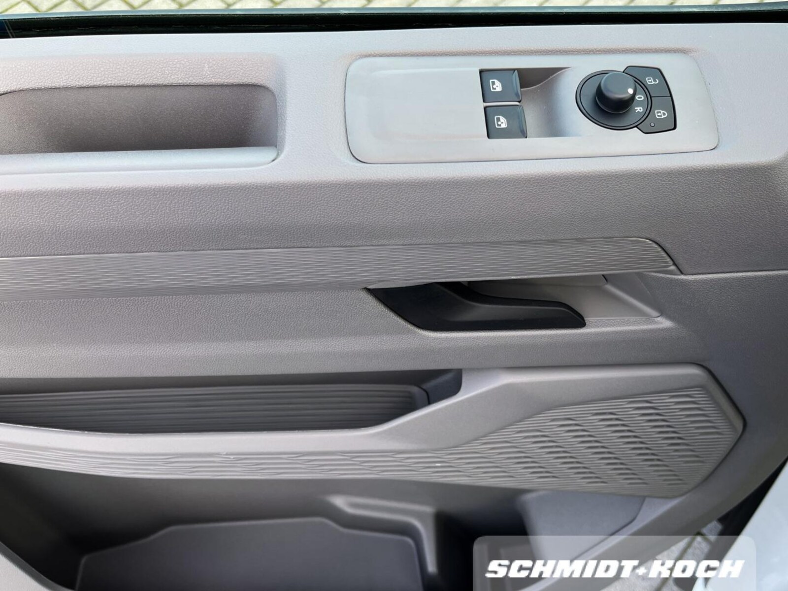 Volkswagen Transporter Kasten kurzer Radstand – Bild 10