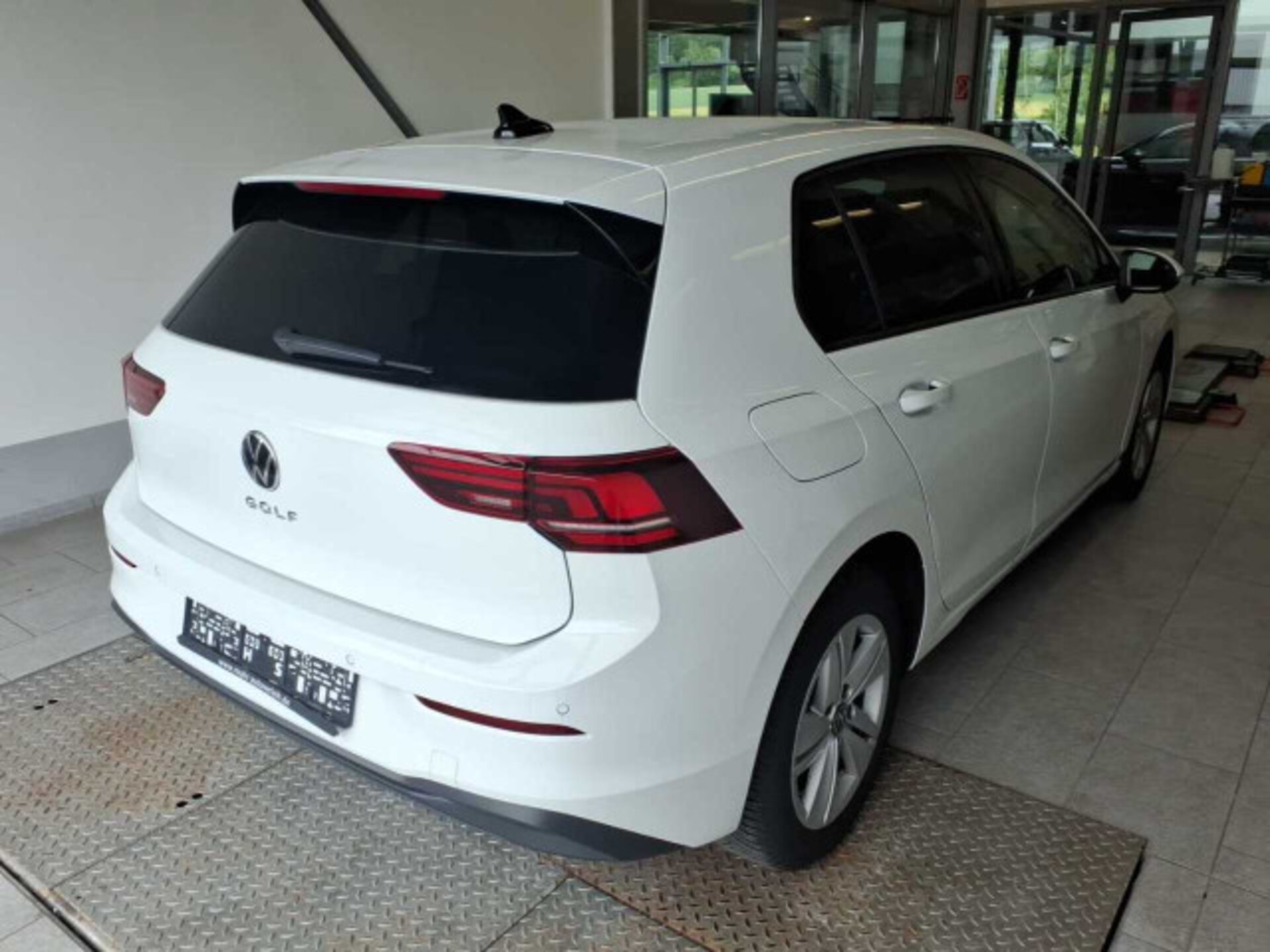 Volkswagen Golf Life
