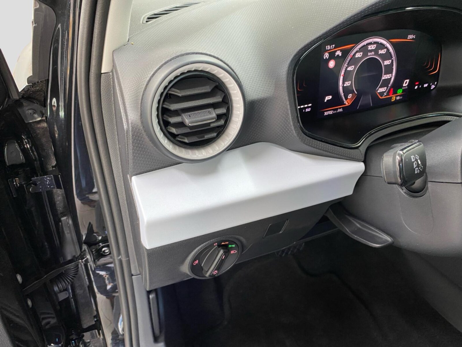 SEAT Arona – Bild 12