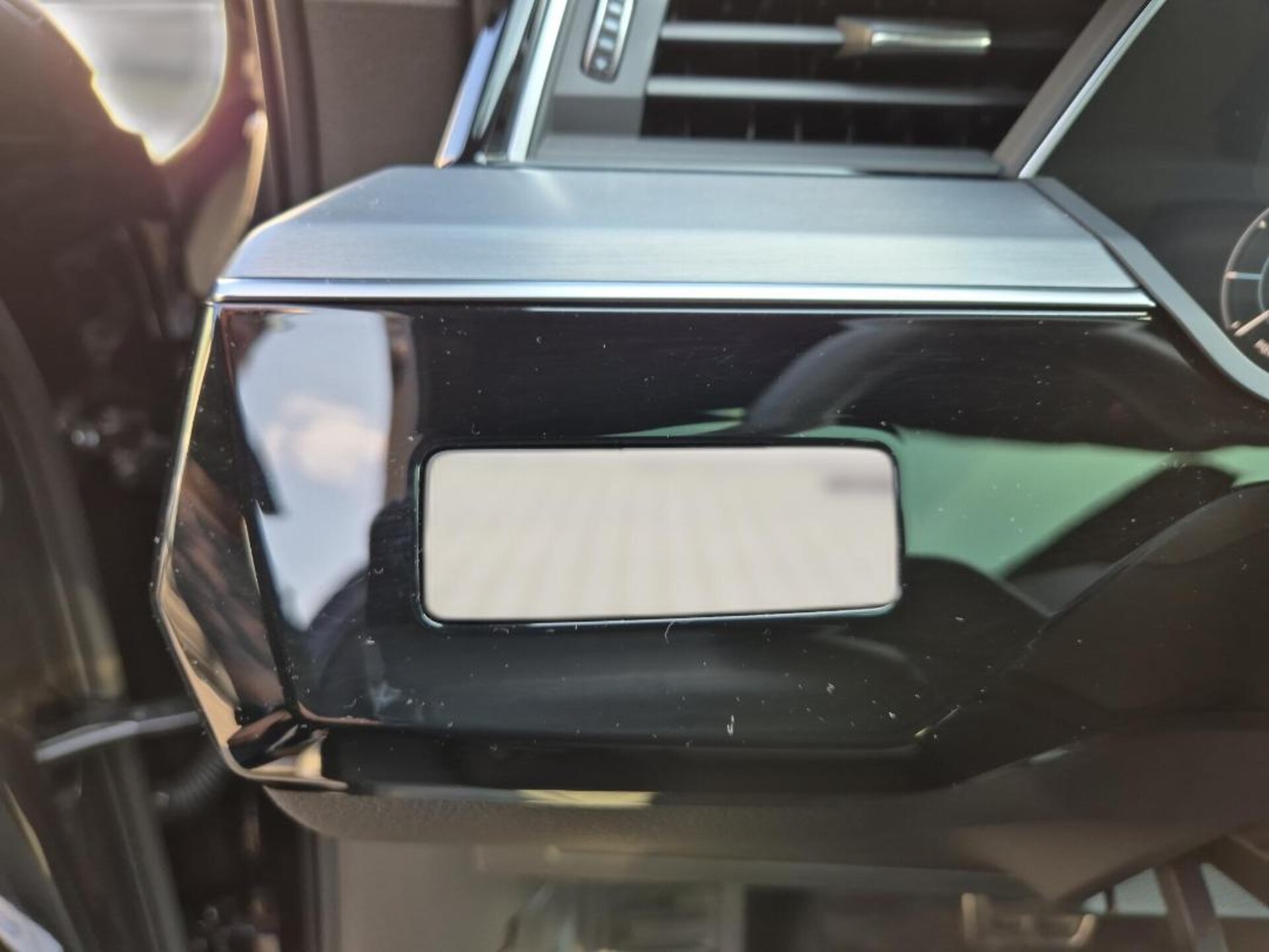Audi Q8 e-tron S line