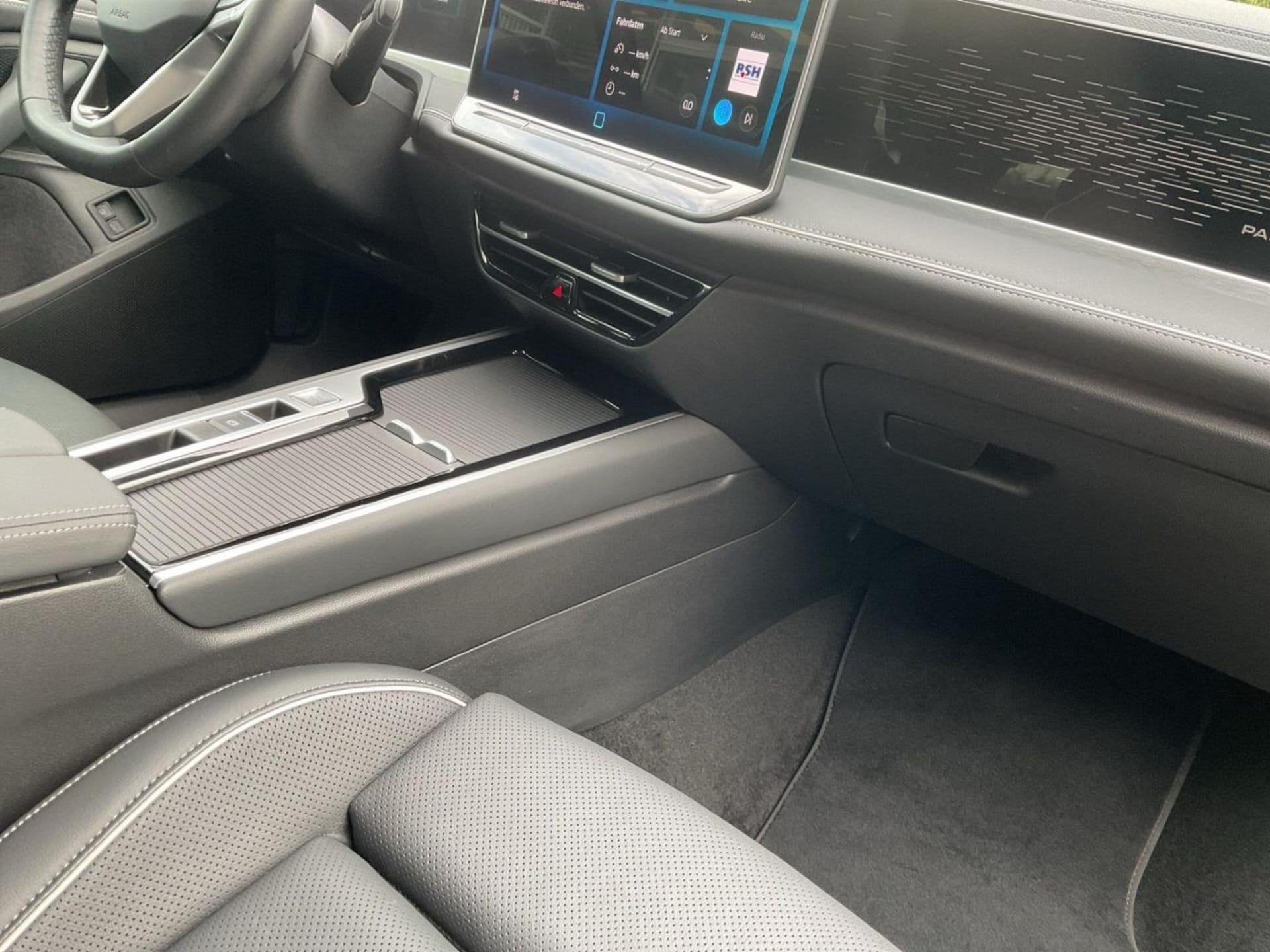 Volkswagen Passat Elegance