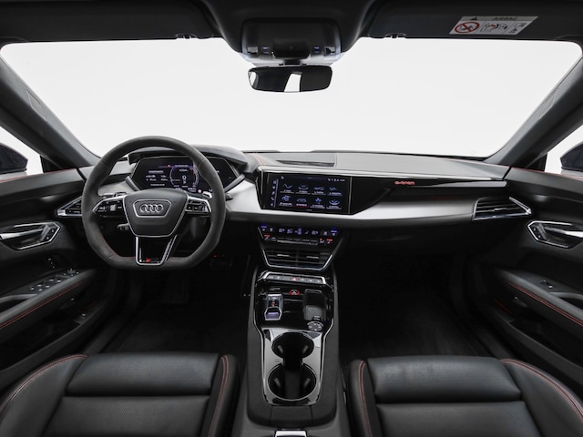 Audi e-tron GT RS