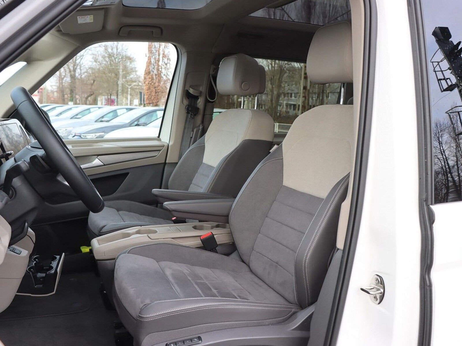 Volkswagen Multivan – Bild 14