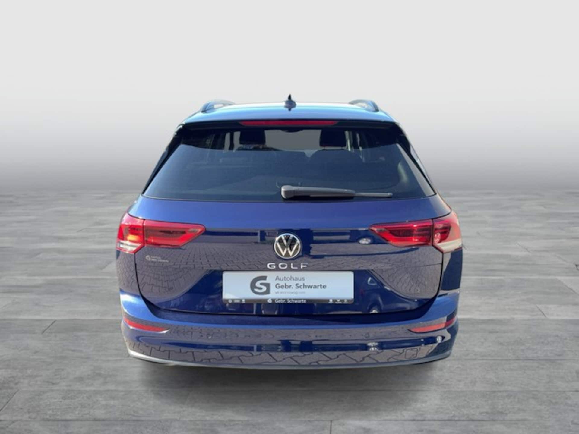 Volkswagen Golf Variant Life