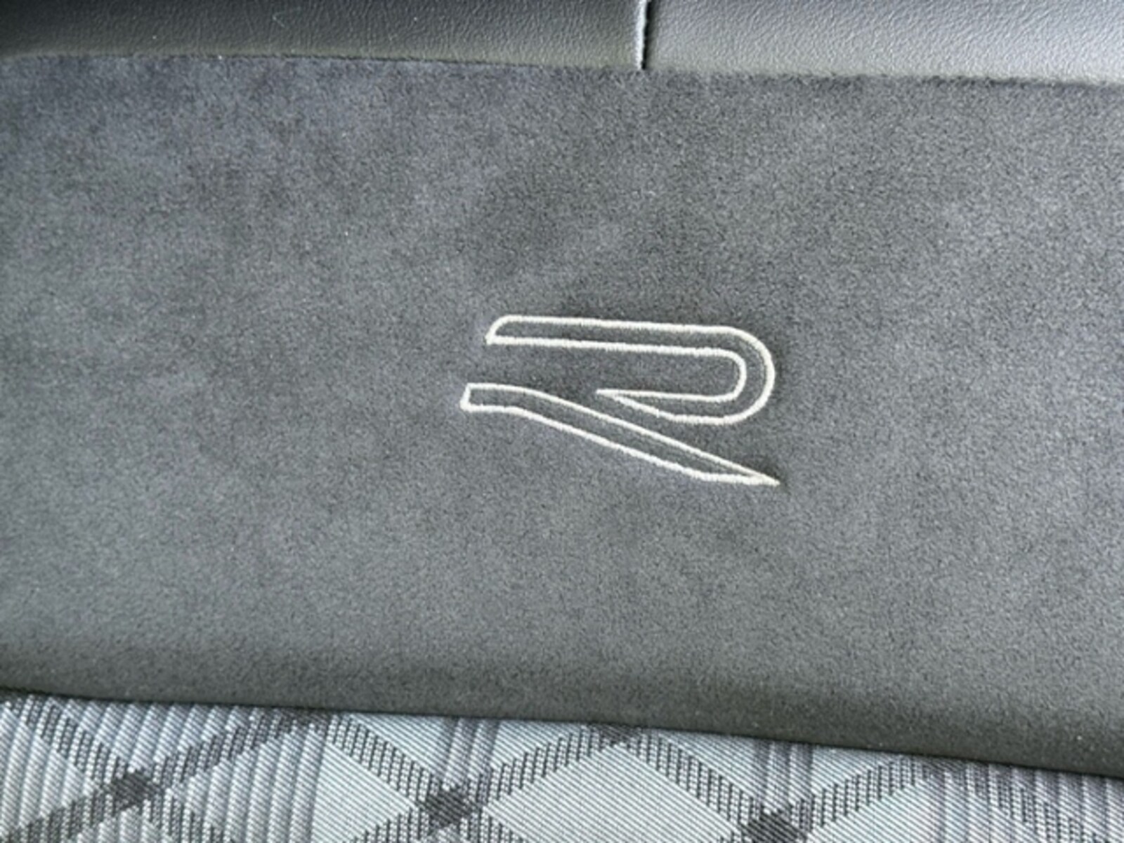 Volkswagen T-Cross – Bild 18