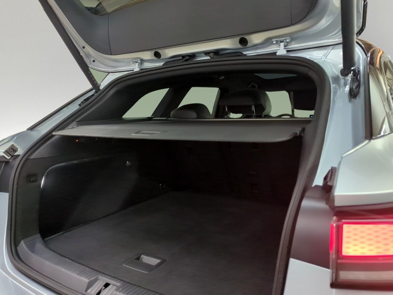 Volkswagen ID.7 Tourer – Bild 8