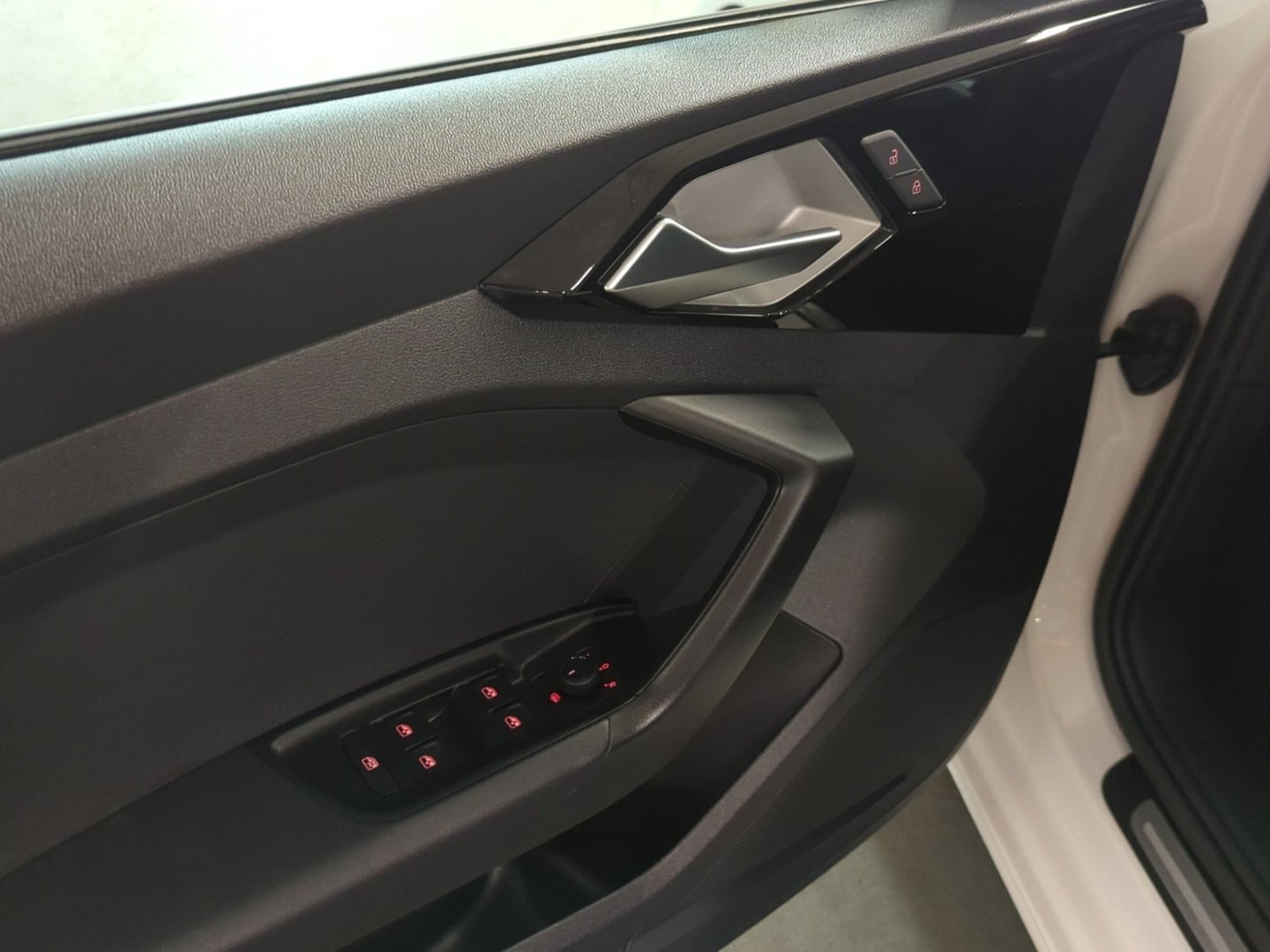Bild über Audi A1 Sportback advanced 30 TFSI S tronic - für weitere Informationen kontaktieren Sie den Audi Partner
