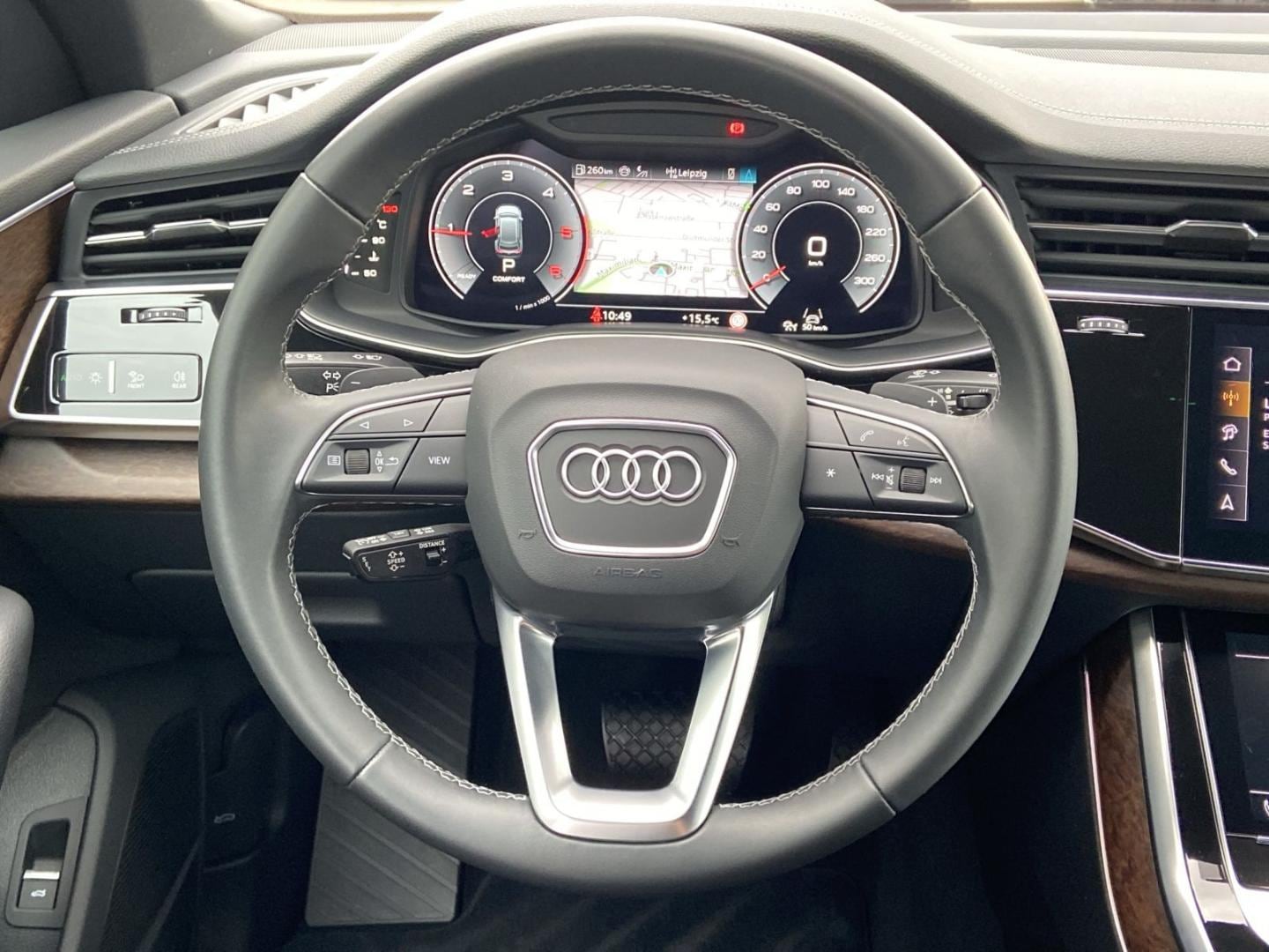 Bild über Audi Q8 SUV 50 TDI quattro tiptronic - für weitere Informationen kontaktieren Sie den Audi Partner
