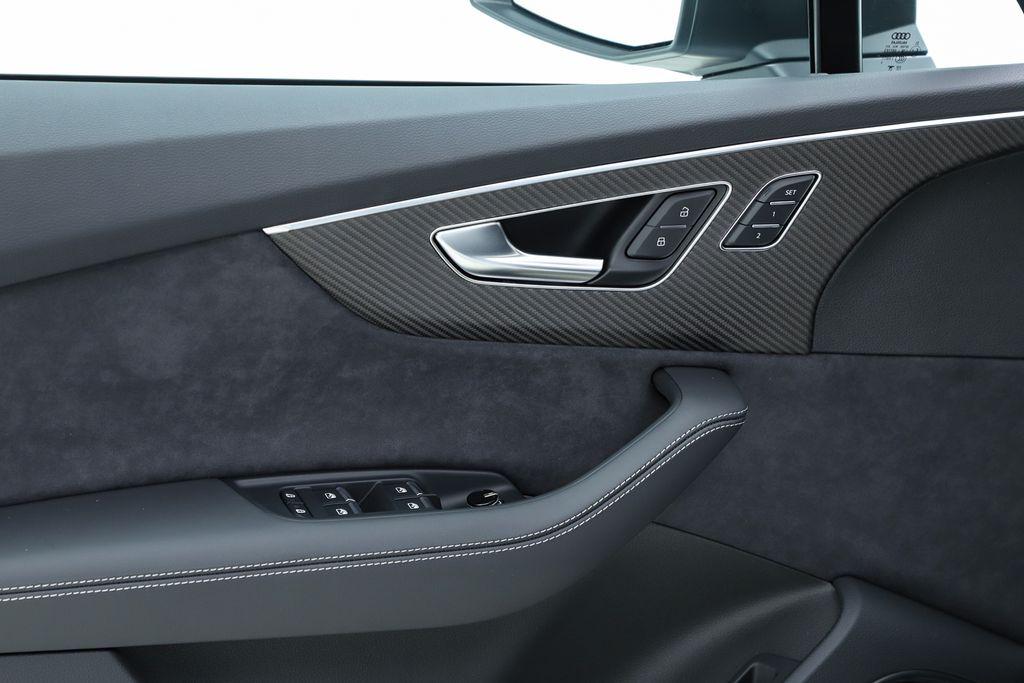 2026 Audi SQ7 Premium Plus - Photo 39
