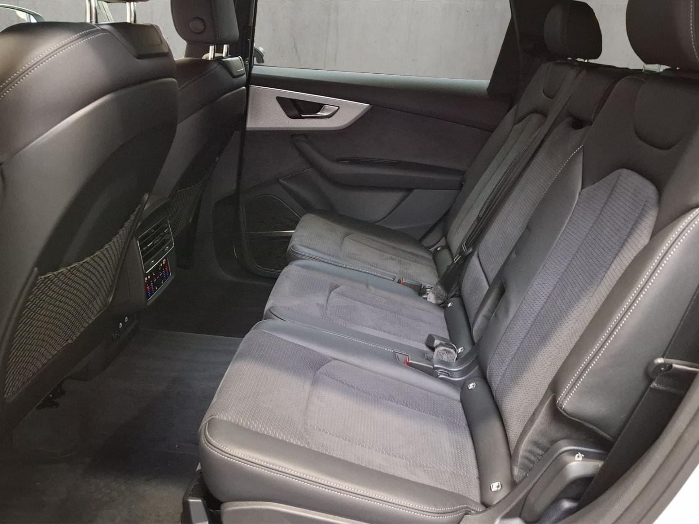 Bild über Audi Q7 SUV S line 50 TDI quattro tiptronic - für weitere Informationen kontaktieren Sie den Audi Partner