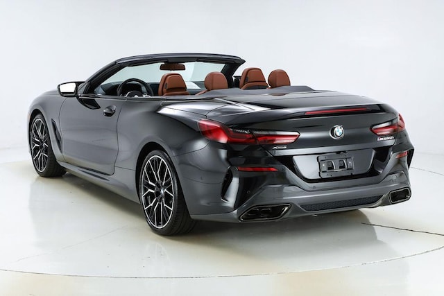 2023 BMW M850i