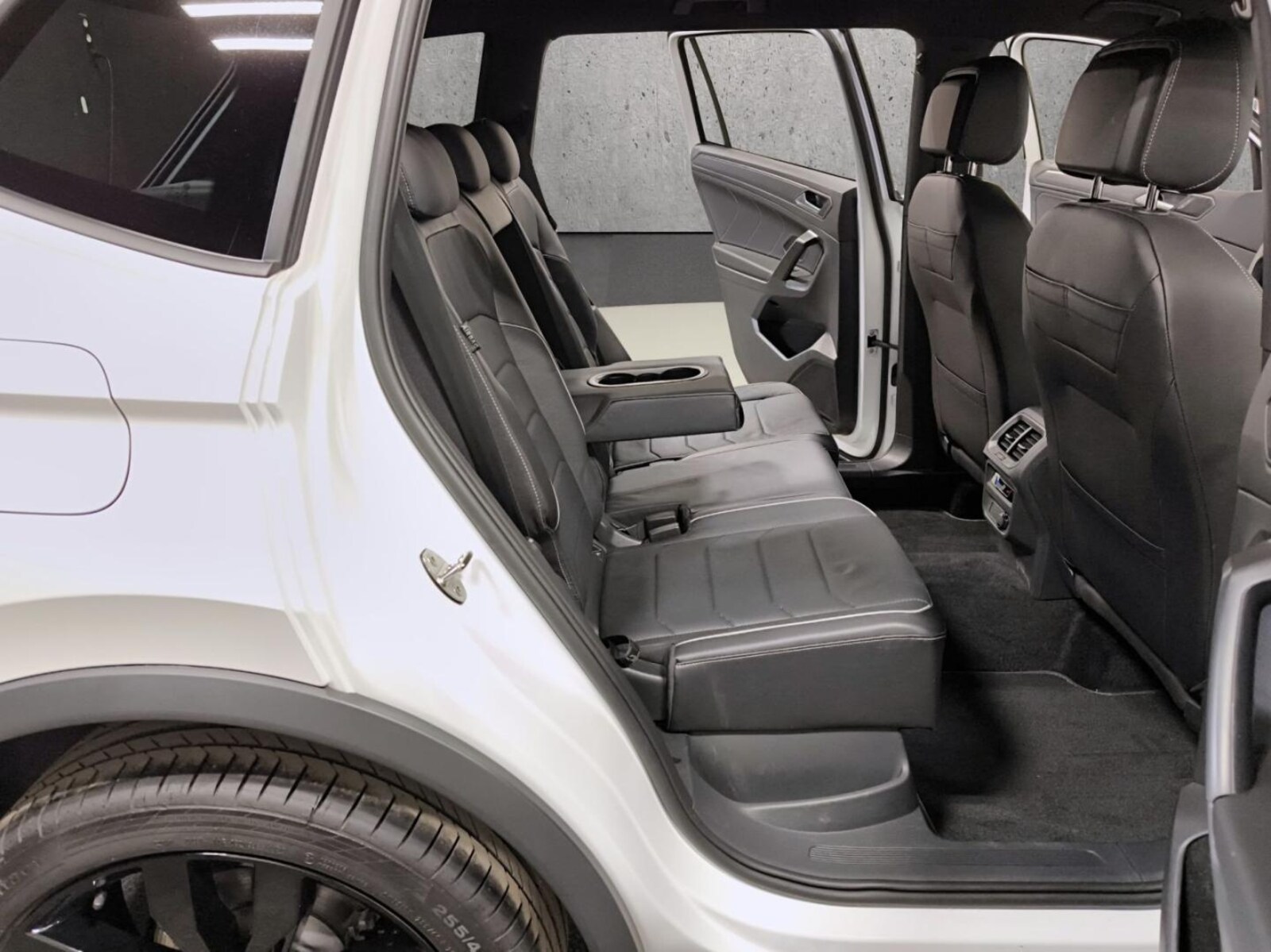 Volkswagen Tiguan Allspace – Bild 12