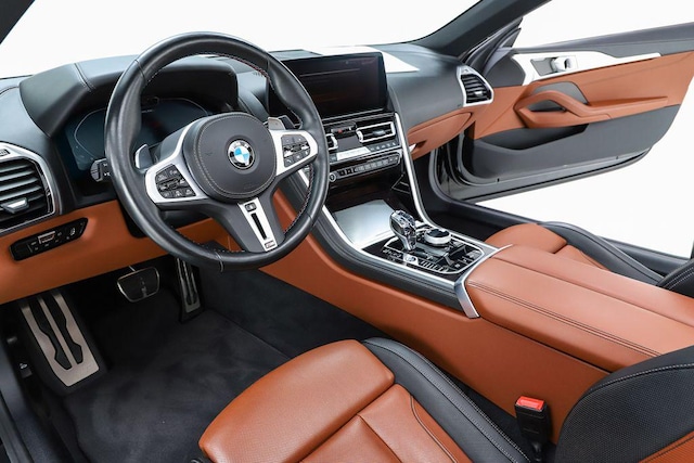 2023 BMW M850i