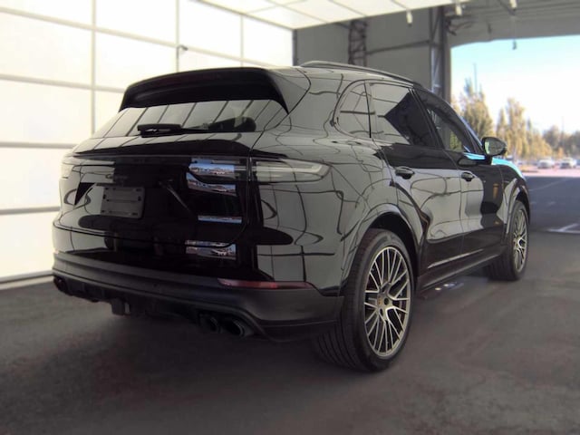 2023 Porsche Cayenne