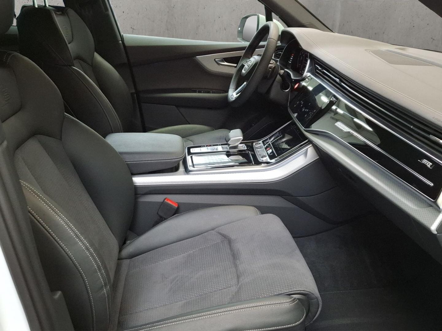 Bild über Audi Q7 SUV S line 50 TDI quattro tiptronic - für weitere Informationen kontaktieren Sie den Audi Partner