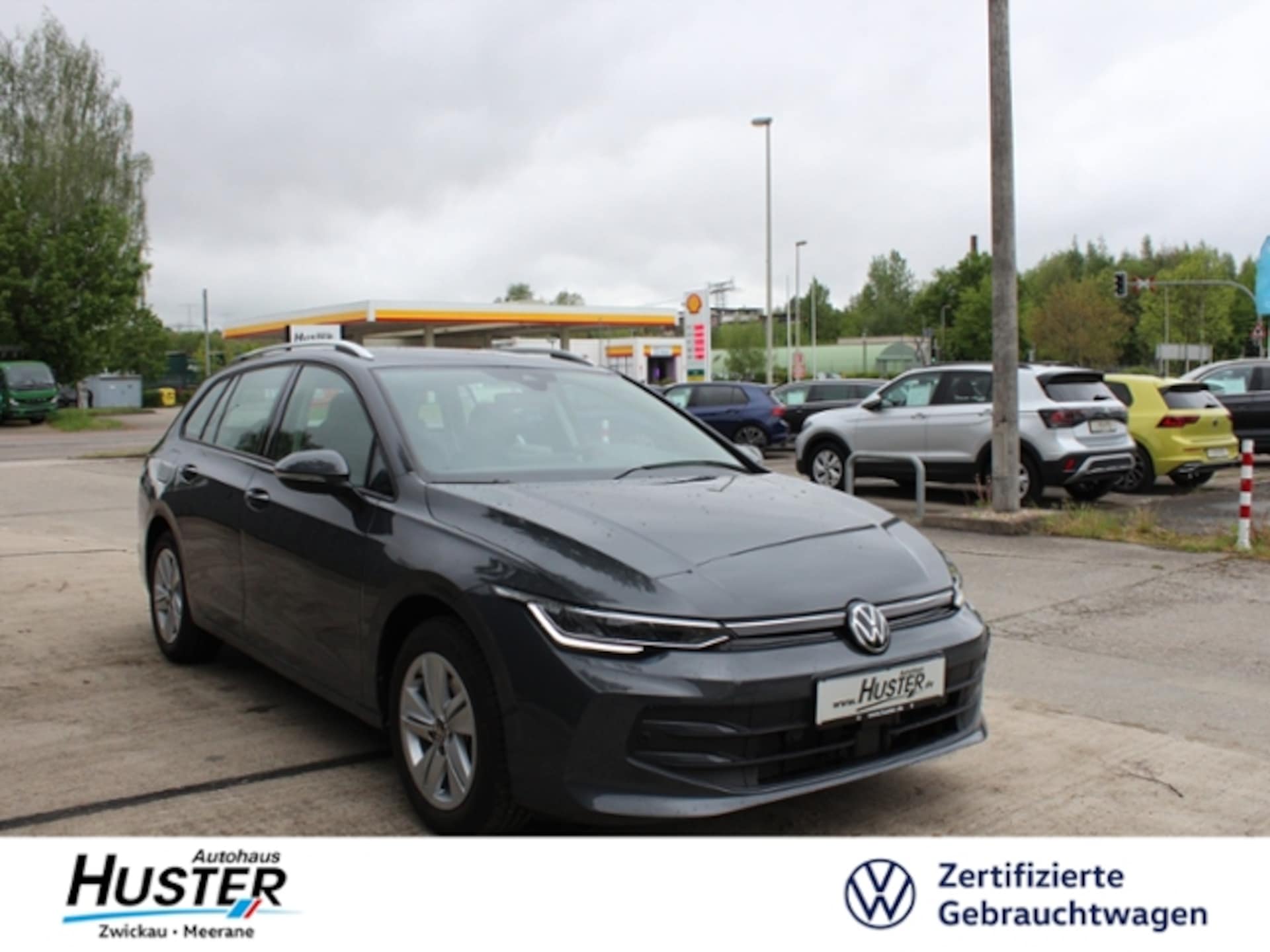 Volkswagen Golf Variant Life