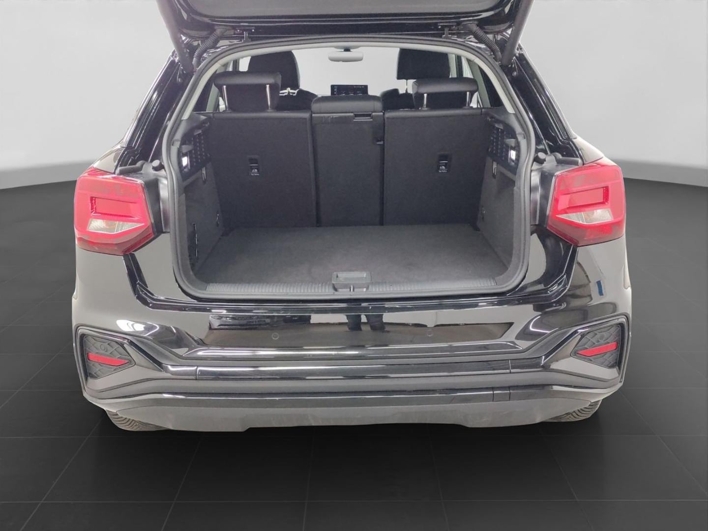 Bild über Audi Q2 S line 40 TFSI quattro S tronic - für weitere Informationen kontaktieren Sie den Audi Partner
