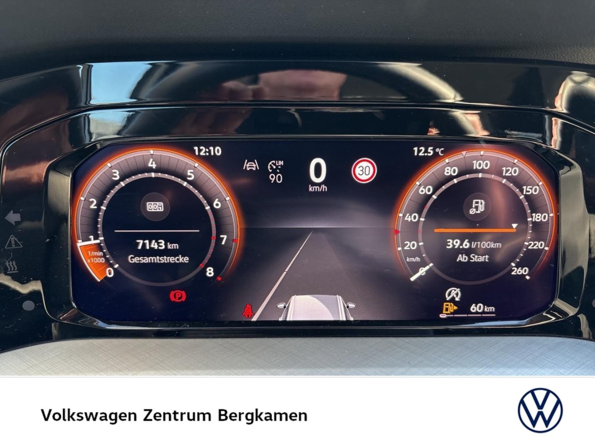 Volkswagen Golf Variant Life